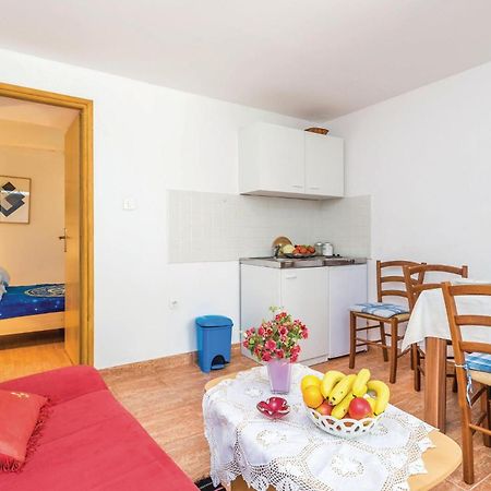 1 Bedroom Nice Apartment In Senj Senj  Bagian luar foto